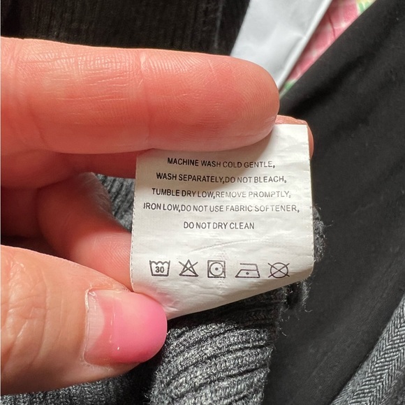 🩶Gray Women’s Form-Fitting Sweater Dress🩶 - Picture 6 of 7